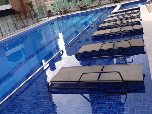 Apartamento com 250m² 4 quartos e 5 banheiros, à venda, no bairro Centro em Balneário Camboriú