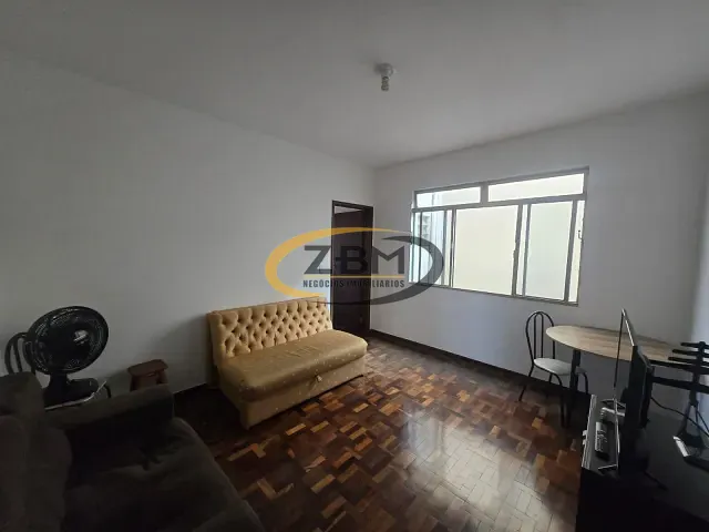 Apartamento 2 quartos e 2 banheiros, à venda, no bairro Centro em Londrina