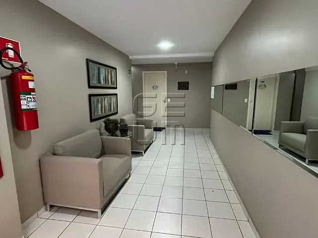 Apartamento com 83m² 3 quartos e 2 banheiros, à venda, no bairro Parque Jamaica em Londrina