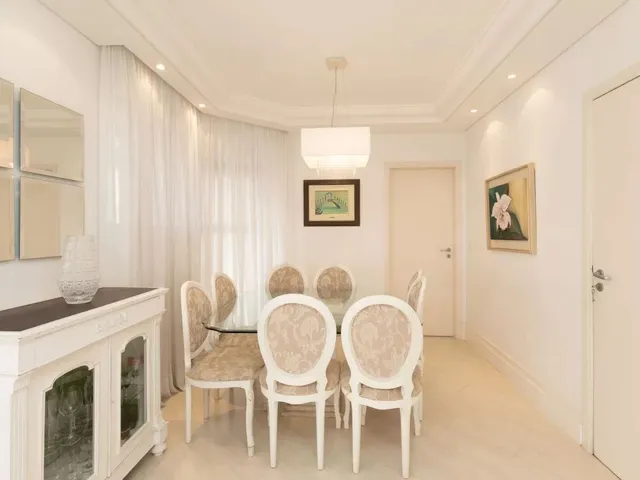 Apartamento 3 quartos e 2 banheiros, à venda, no bairro Bigorrilho em Curitiba