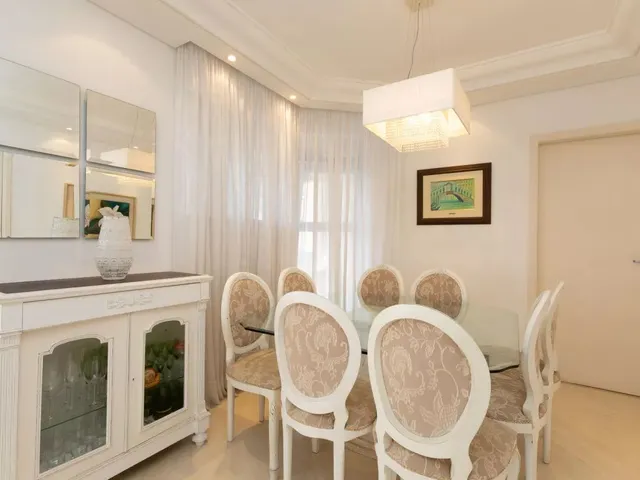 Apartamento 3 quartos e 2 banheiros, à venda, no bairro Bigorrilho em Curitiba