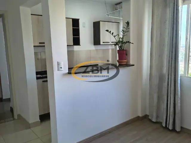 Apartamento 1 quarto e 1 banheiro, à venda ou para alugar, no bairro Centro em Londrina