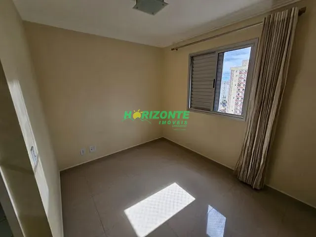 Apartamento com 64m² 3 quartos e 1 banheiro, à venda, no bairro Palmeiras de São José em São José dos Campos