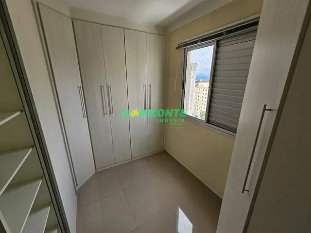 Apartamento com 64m² 3 quartos e 1 banheiro, à venda, no bairro Palmeiras de São José em São José dos Campos