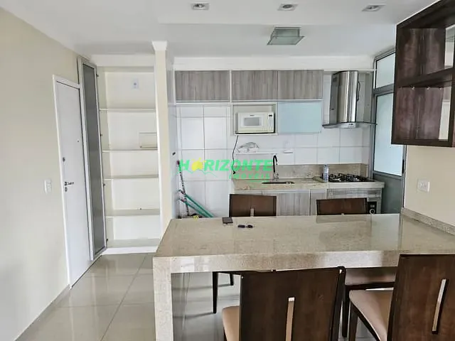 Apartamento com 64m² 3 quartos e 1 banheiro, à venda, no bairro Palmeiras de São José em São José dos Campos