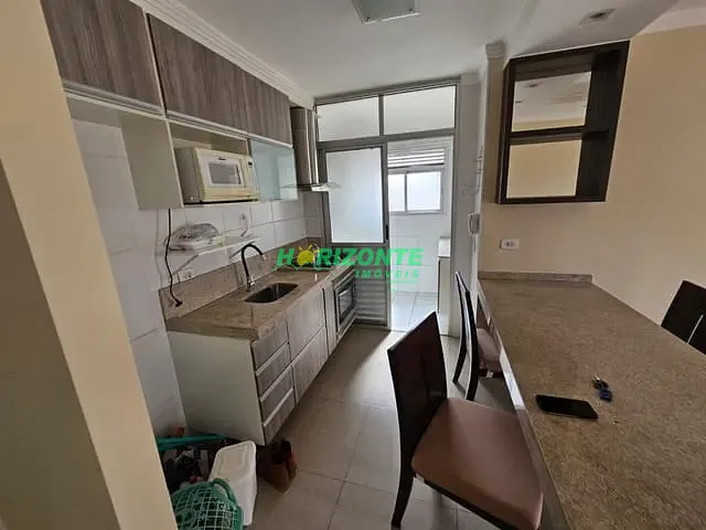 Apartamento com 64m² 3 quartos e 1 banheiro, à venda, no bairro Palmeiras de São José em São José dos Campos