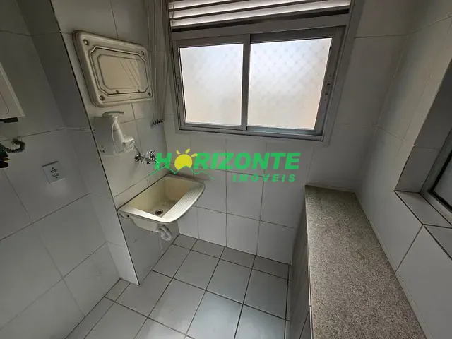 Apartamento com 64m² 3 quartos e 1 banheiro, à venda, no bairro Palmeiras de São José em São José dos Campos