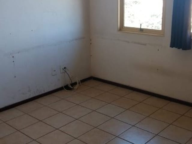 Foto do Apartamento - Apartamento com 3 dormitórios à venda, 83 m² por R$ 170.000,00 - Parque do Mirante - Uberaba/MG | ZUCATO IMOBILIARIA LTDA