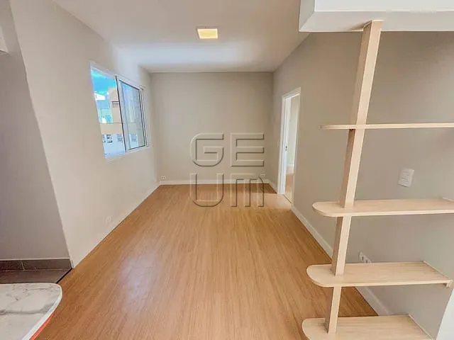Apartamento com 220m² 3 quartos e 5 banheiros, à venda, no bairro Centro em Londrina