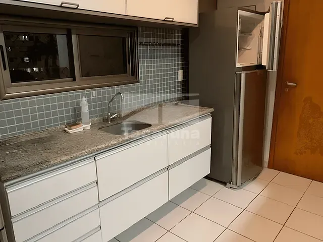 Apartamento 3 quartos e 1 banheiro, à venda, no bairro Encruzilhada em Recife