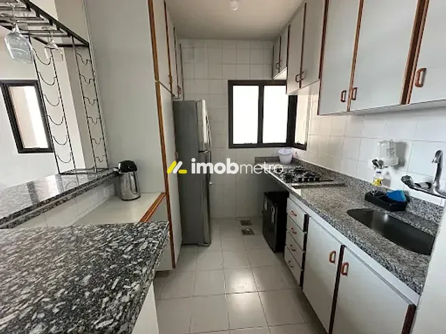 Apartamento 1 quarto e 2 banheiros, para alugar, no bairro Cambuí em Campinas
