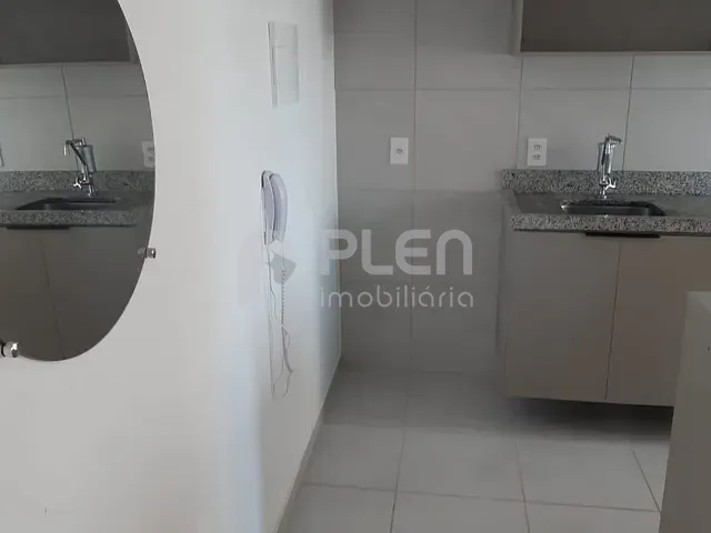 Apartamento 1 quarto e 1 banheiro, à venda, no bairro Barra Funda em São Paulo