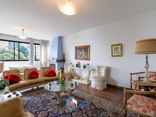 Apartamento com 200m² 4 quartos e 5 banheiros, à venda, no bairro Vila Andrade em São Paulo