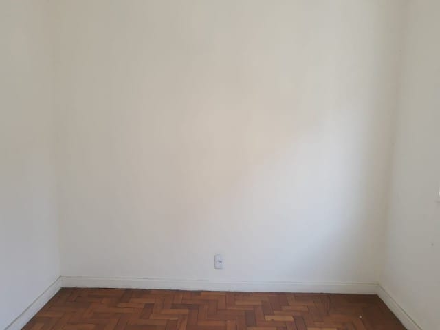 Apartamento 2 quartos e 1 banheiro, para alugar, no bairro Centro em Petrópolis