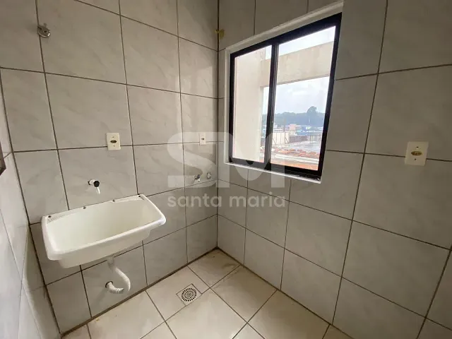 Apartamento 2 quartos e 1 banheiro, para alugar, no bairro Efapi em Chapecó