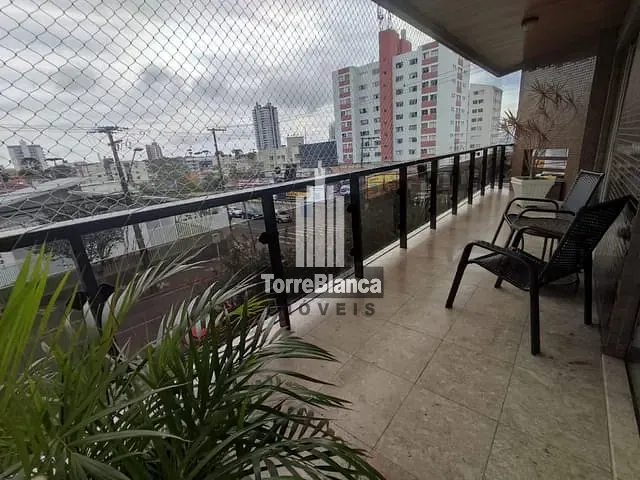 Apartamento com 406m² 4 quartos e 5 banheiros, à venda, no bairro Centro em Ponta Grossa