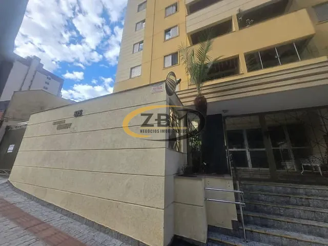 Apartamento com 123m² 3 quartos e 2 banheiros, à venda, no bairro Centro em Londrina