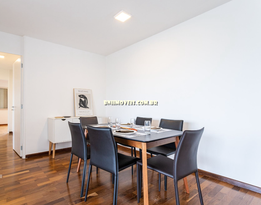 Apartamento à venda com 3 quartos, 103m² - Foto 2