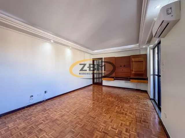 Apartamento com 107m² 3 quartos e 2 banheiros, para alugar, no bairro Centro em Londrina