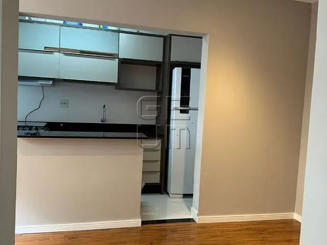 Apartamento 2 quartos e 2 banheiros, à venda, no bairro São Vicente em Londrina