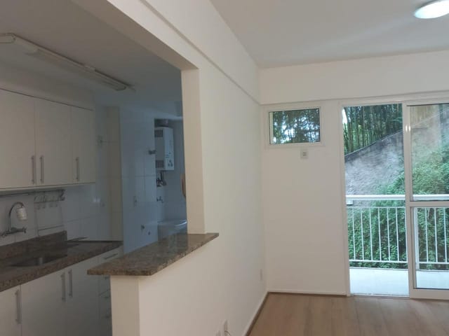 Apartamento 2 quartos e 2 banheiros, à venda, no bairro Itaipava em Petrópolis