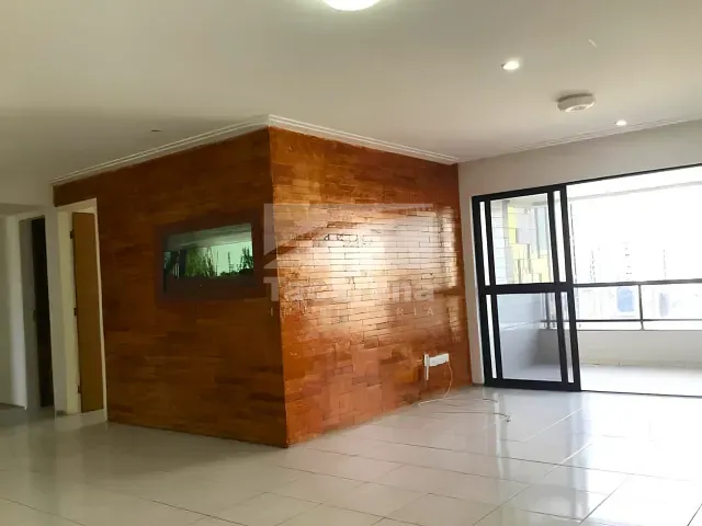 Apartamento 4 quartos e 1 banheiro, à venda, no bairro Boa Viagem em Recife