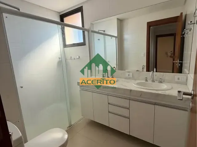 Apartamento 3 quartos e 5 banheiros, para alugar, no bairro Parque Baguaçu em Araçatuba