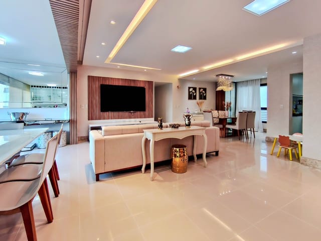 Apartamento com 166m² 3 quartos e 5 banheiros, à venda, no bairro Patamares em Salvador