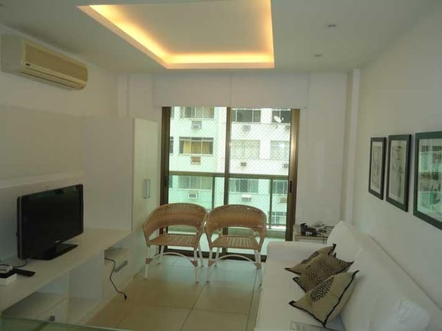 Foto do Apartamento - Apartamento à venda e locação 1 Quarto, 1 Vaga, 35M², Icaraí, Niterói - RJ | Celebrity Icaraí | SelfSpin
