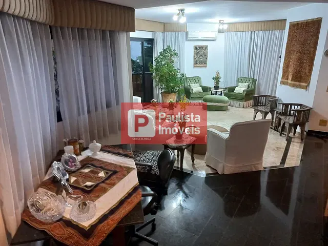 Apartamento com 220m² 3 quartos e 4 banheiros, para alugar, no bairro Vila Uberabinha em São Paulo
