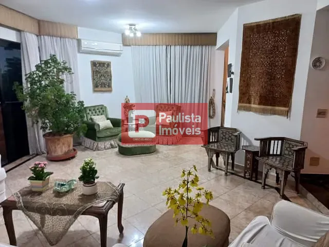 Apartamento com 220m² 3 quartos e 4 banheiros, para alugar, no bairro Vila Uberabinha em São Paulo