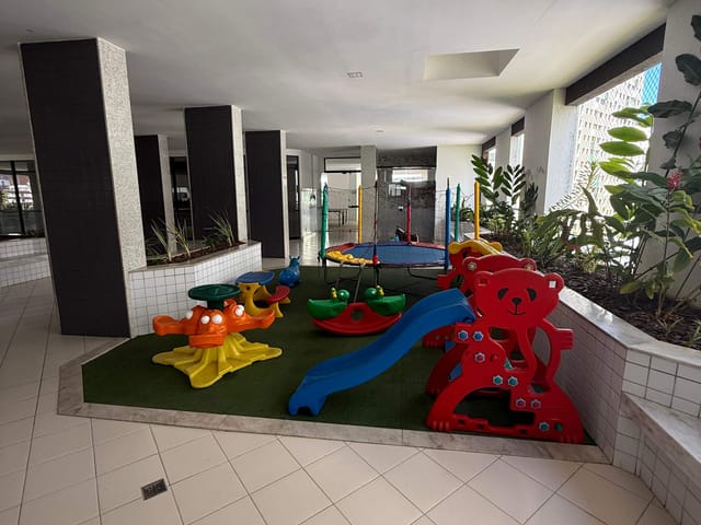 Apartamento com 80m² 3 quartos e 2 banheiros, à venda, no bairro Pituba em Salvador