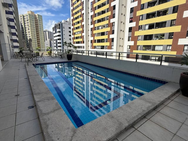 Apartamento com 80m² 3 quartos e 2 banheiros, à venda, no bairro Pituba em Salvador