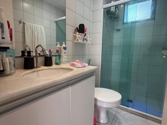 Apartamento com 80m² 3 quartos e 2 banheiros, à venda, no bairro Pituba em Salvador