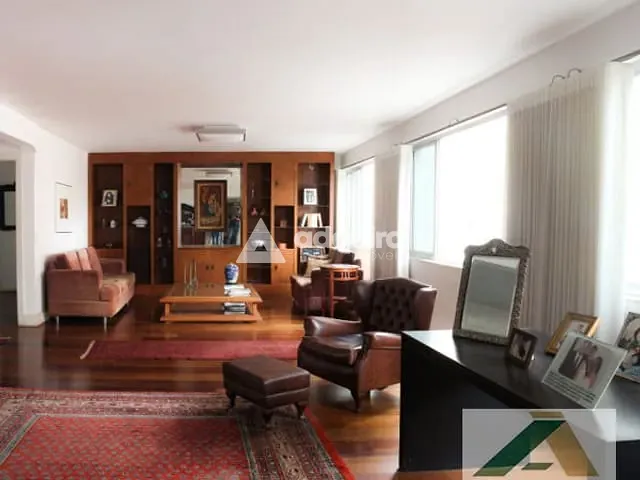 Apartamento com 410m² 3 quartos e 3 banheiros, para alugar, no bairro Centro em Ponta Grossa