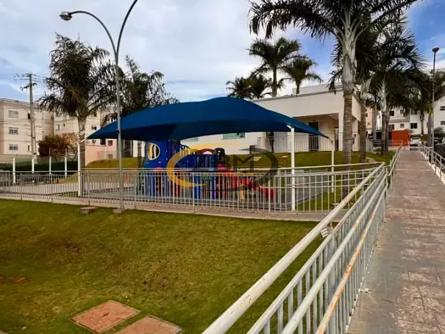 Apartamento 2 quartos e 1 banheiro, à venda, no bairro Olímpico em Londrina