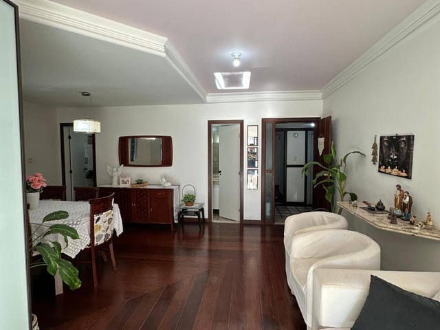 Apartamento com 139m² 4 quartos e 3 banheiros, à venda, no bairro Pituba em Salvador