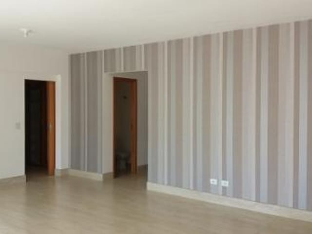 Foto do Apartamento - Belo Apartamento no Boulevard Aquarius | RUSSI IMÓVEIS