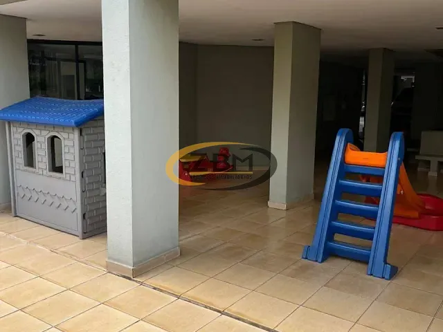 Apartamento com 129m² 3 quartos e 3 banheiros, à venda, no bairro Centro em Londrina
