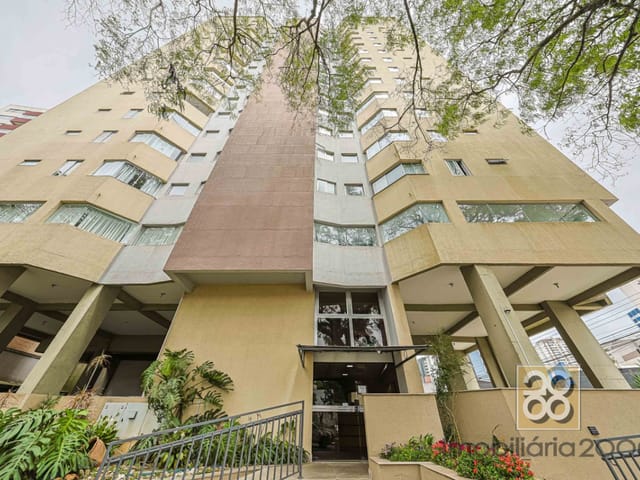 Apartamento 3 quartos e 2 banheiros, à venda, no bairro Portão em Curitiba