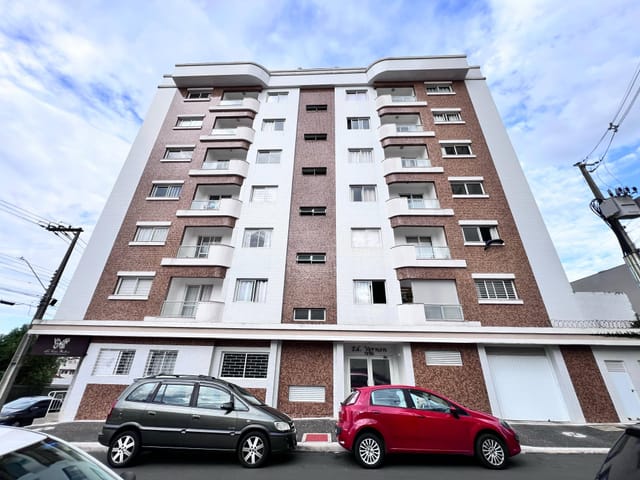 Apartamento Garden Semimobiliado para locação, 2 quartos sendo 1 suíte, Churrasqueira, 100 m², Centro - Ponta Grossa/PR