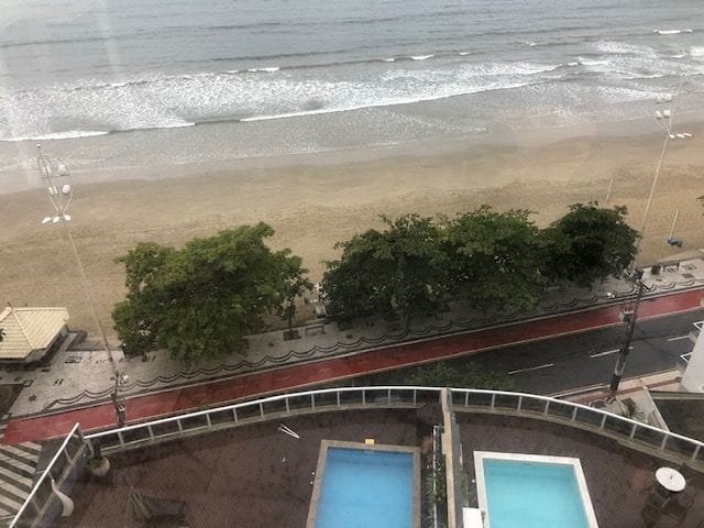 Apartamento com 410m² 4 quartos e 4 banheiros, à venda ou para alugar, no bairro Centro em Balneário Camboriú