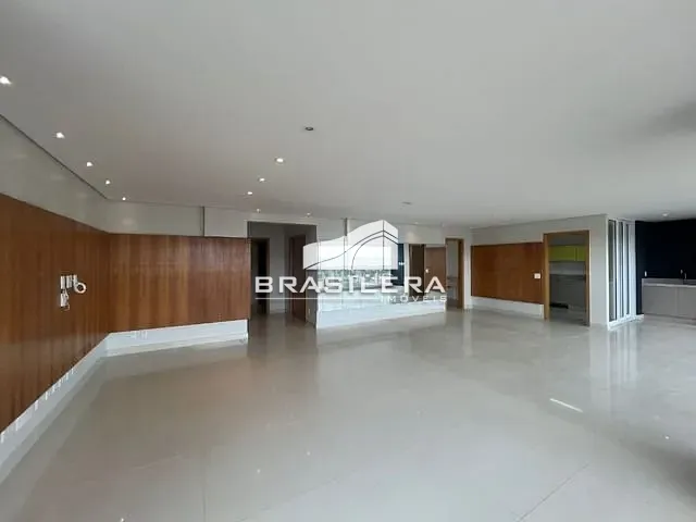 Apartamento com 216m² 4 quartos e 6 banheiros, à venda, no bairro Setor Marista em Goiânia