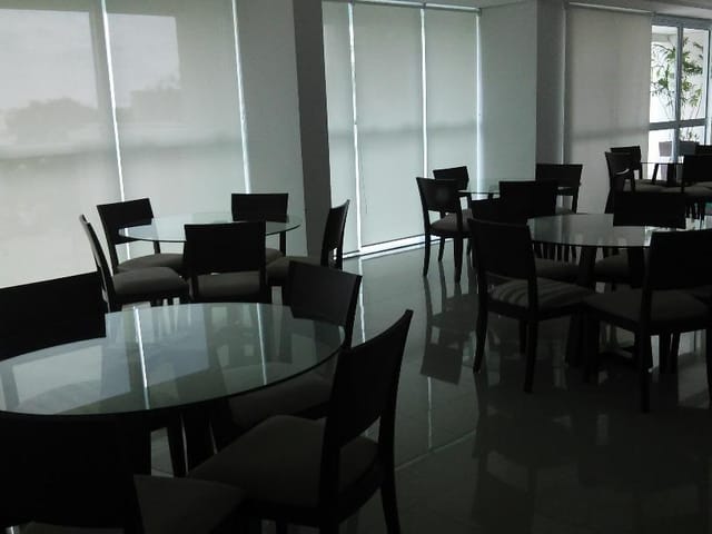 Foto do Apartamento - Amadeus Boulevard, andar alto,2 sacadas, 1 vaga | RUSSI IMÓVEIS
