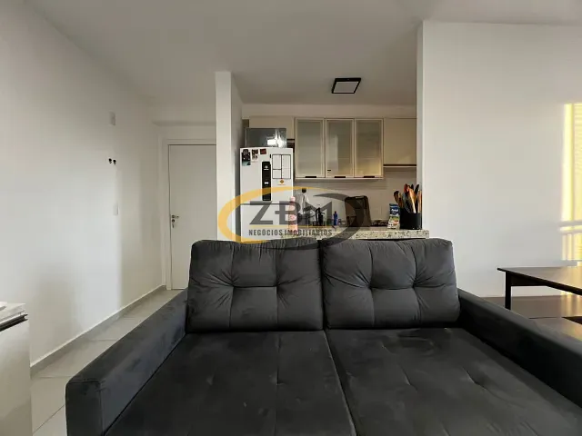 Apartamento 3 quartos e 1 banheiro, à venda, no bairro Olímpico em Londrina