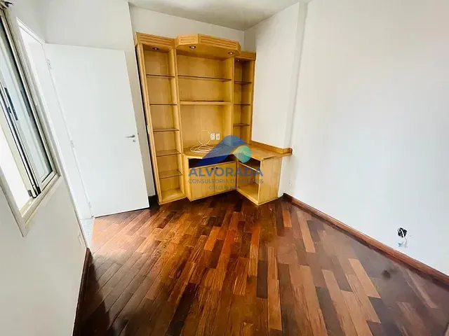 Apartamento 4 quartos e 1 banheiro, à venda ou para alugar, no bairro Jardim Aquarius em São José dos Campos