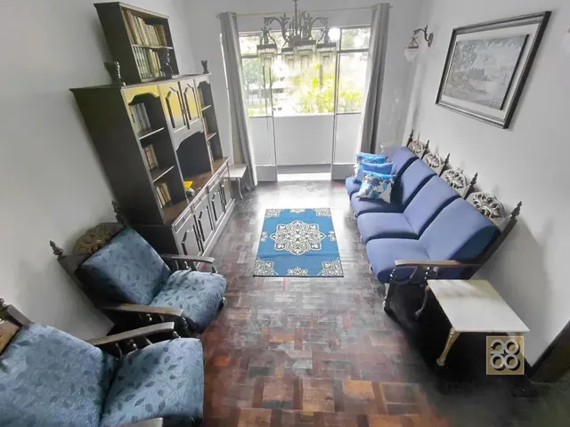 Apartamento 3 quartos e 1 banheiro, para alugar, no bairro Centro em Curitiba