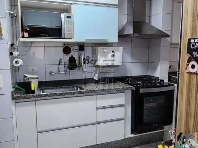 Apartamento 3 quartos e 3 banheiros, à venda, no bairro Centro em Londrina