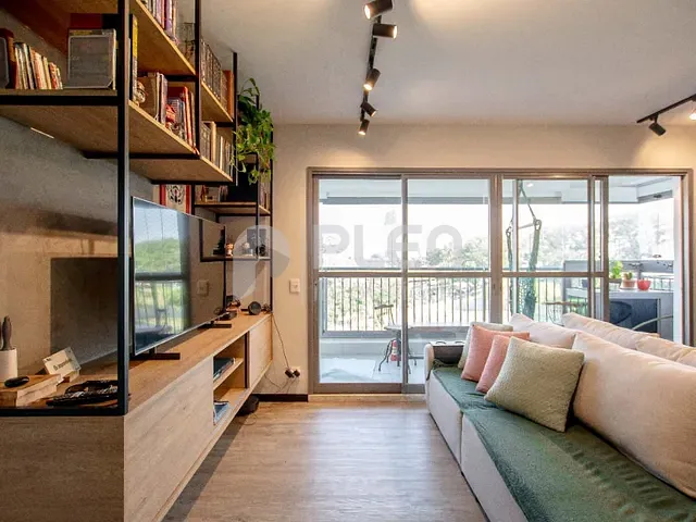 Apartamento 2 quartos e 2 banheiros, à venda, no bairro Barra Funda em São Paulo