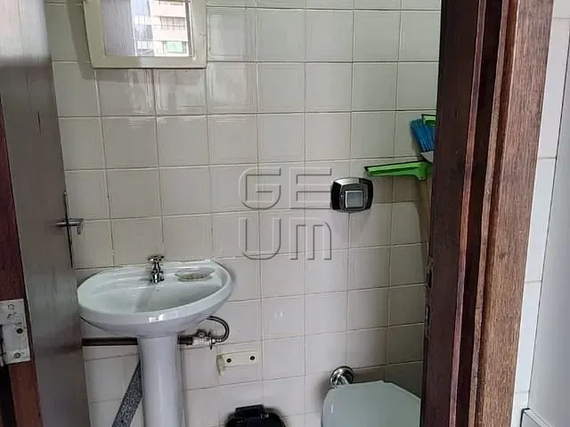 Apartamento 3 quartos e 4 banheiros, à venda, no bairro Centro em Londrina